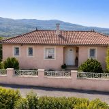 Maison 4 pièces / 140 m² / 675 000 € / MONTANAY